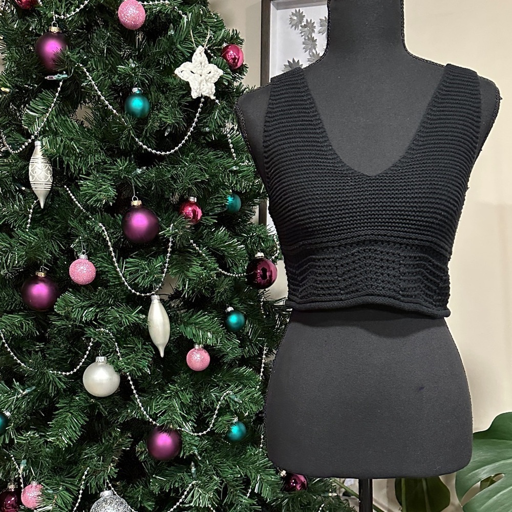 *HOUSE OF HARLOW 1960* Black Knit Textured Crop Top Size Small